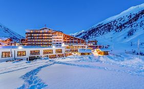 Alpen-Wellness Resort Hochfirst